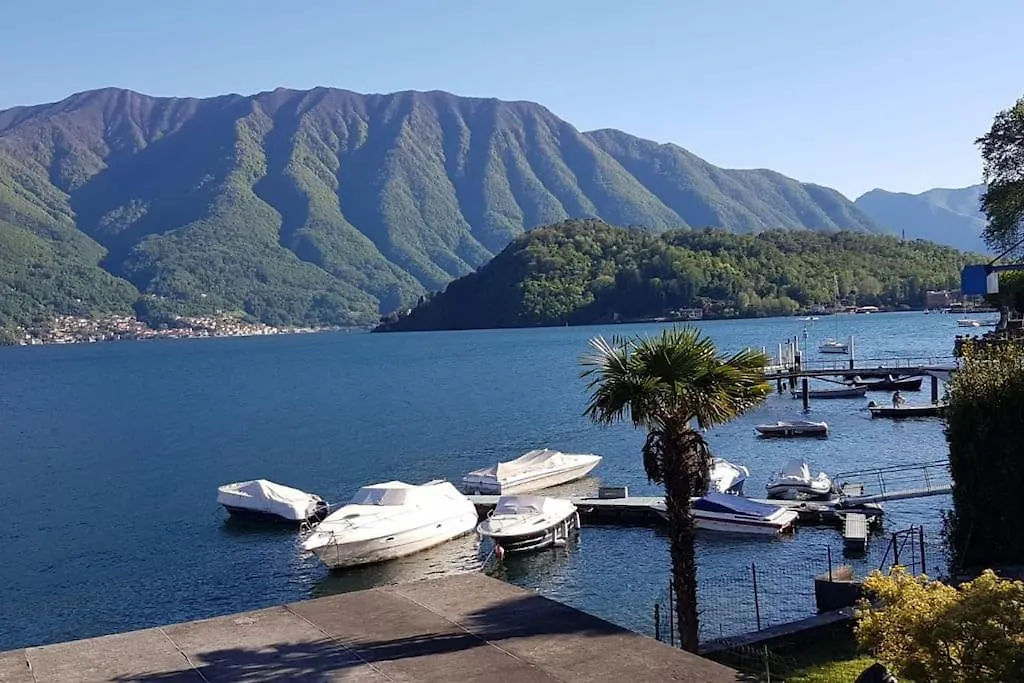 Rita'S Window: Lake Front Apartment With Lake View Mezzegra Italie
